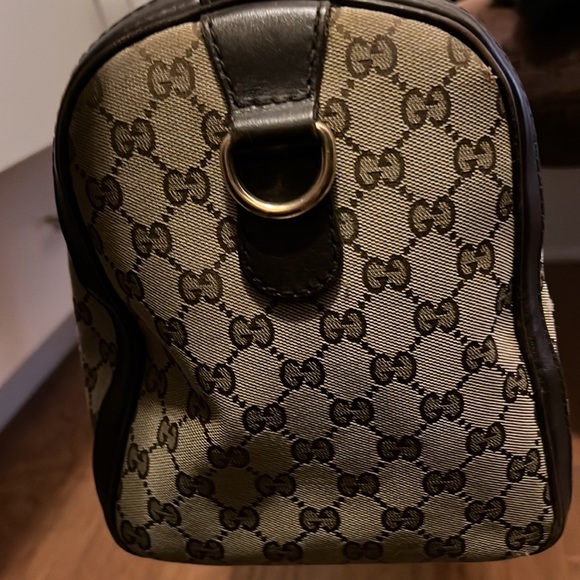 Médium Gucci duffel bag. Beige with green and red web stripe. - Picture 4 of 7